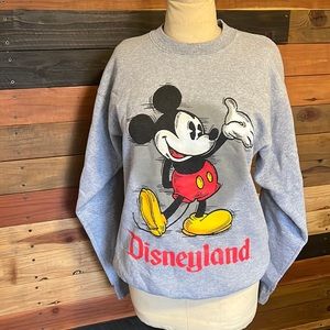 Disney // Mickey Mouse // Gently Worn Sweatshirt
